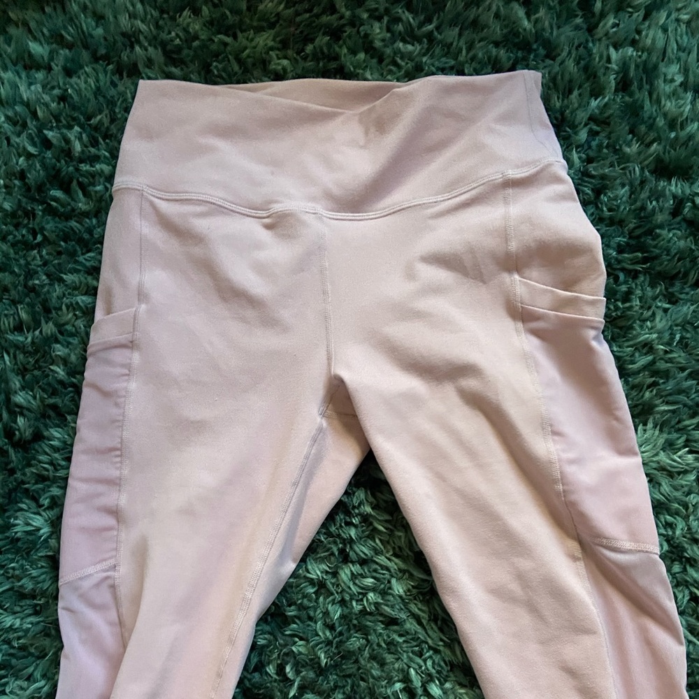 pink fabletics leggings🌸🌺